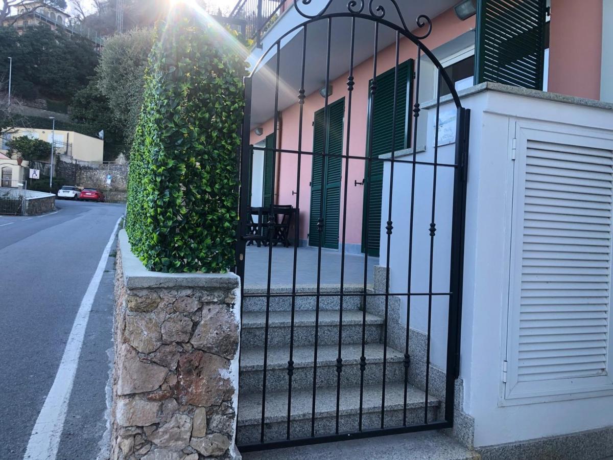 Casa Serge Vista Mare Con Ampio Terrazzo Privato Bergeggi Extérieur photo